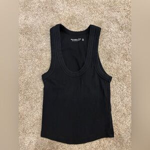 Abercrombie cropped tank